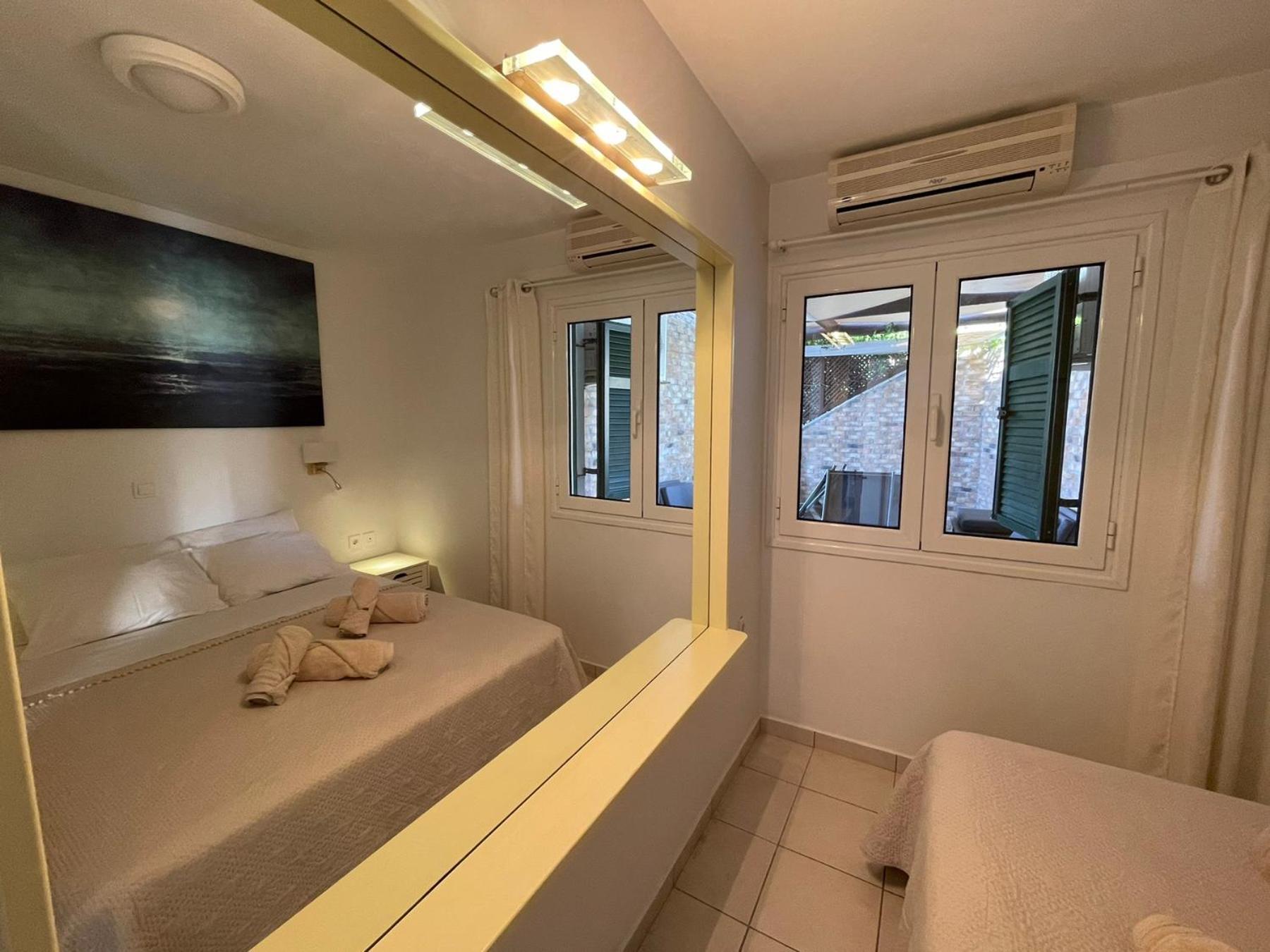 Glyfada Beach House ภายนอก รูปภาพ